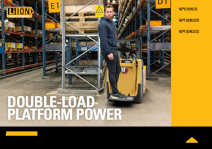 Палетни колички с платформа за управление като мотоциклет (седнал върху нея водач) Caterpillar NPV20N3D