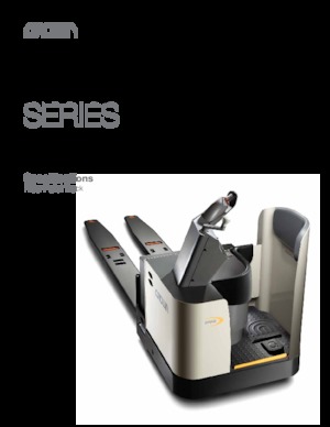 Палетни колички с платформа за управление като мотоциклет (седнал върху нея водач) Crown PR 4500-60