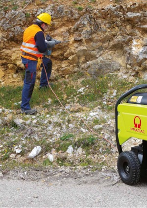 Бензинови генератори PRAMAC Lifter E 8000