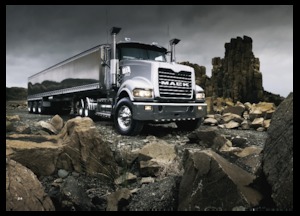 Влекачи Mack TRIDENT Day Cab MP8 6x4