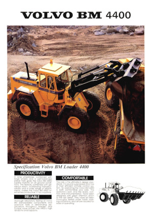 Колесни товарачи Volvo 4400