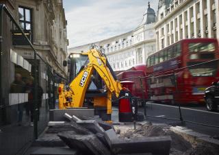 Багер-товарачи с обратно загребване JCB 3CX SM