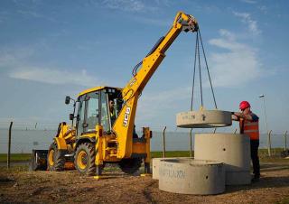 Багер-товарачи с обратно загребване JCB 3CX SM