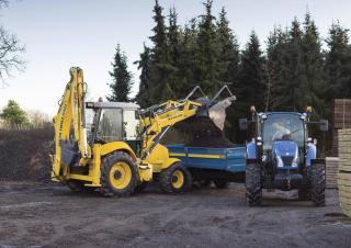 Багер-товарачи с обратно загребване New Holland B110C TC