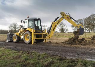 Багер-товарачи с обратно загребване New Holland B110C TC