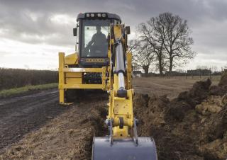 Багер-товарачи с обратно загребване New Holland B110C TC