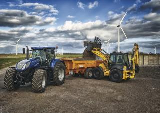 Багер-товарачи с обратно загребване New Holland B115C