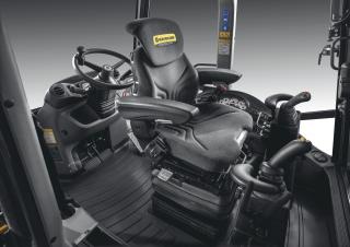 Багер-товарачи с обратно загребване New Holland B115C