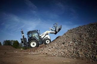 Багер-товарачи с обратно загребване Terex TLB 890