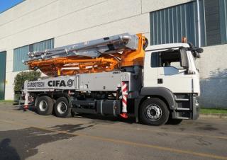 Бетонопомпи Бетонопомпи, монтирани на камион CIFA K39H
