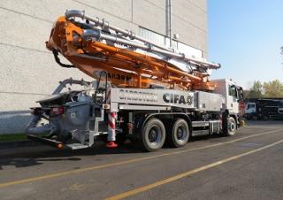 Бетонопомпи Бетонопомпи, монтирани на камион CIFA K39H