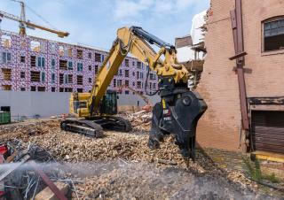Приставки Бетонопулверизатори Caterpillar P345