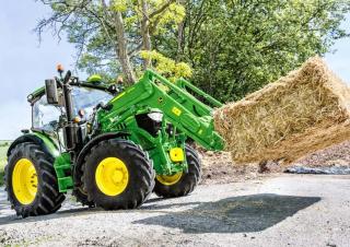 Челен колесен товарач John Deere 643R