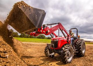 Челен колесен товарач Massey Ferguson MF 911X