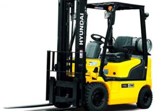 Челни мотокари, пропан-бутан Hyundai 15L-7M