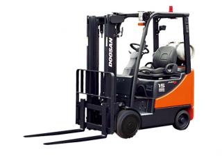 Челни мотокари, пропан-бутан Doosan GC15S-9