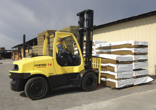 Челни мотокари, пропан-бутан Hyster H7.0FT