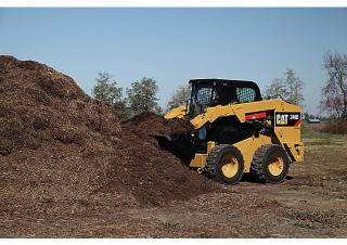 Челни товарачи Caterpillar 246D