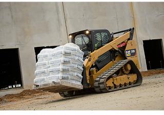 Челни товарачи Caterpillar 299D2