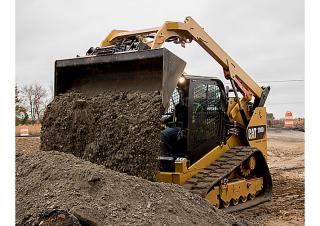 Челни товарачи Caterpillar 299D2