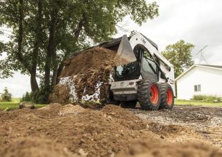 Челни товарачи Bobcat 450 B