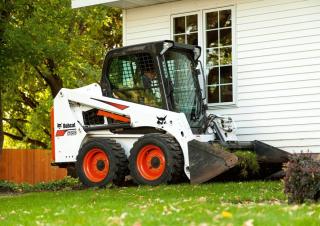 Челни товарачи Bobcat 450 B