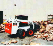 Челни товарачи Bobcat A 220