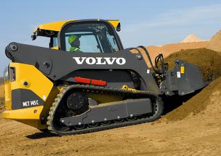 Челни товарачи Volvo MCT145C