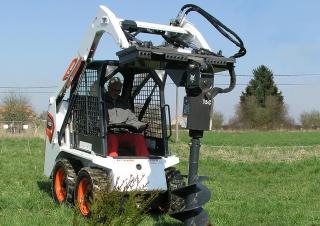 Челни товарачи Bobcat S100
