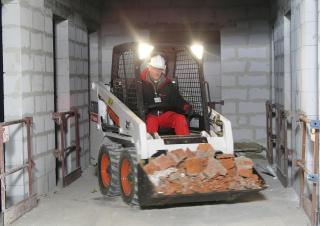 Челни товарачи Bobcat S100
