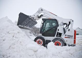 Челни товарачи Bobcat S570