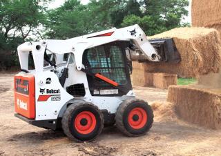 Челни товарачи Bobcat S650