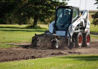 Челни товарачи Bobcat S650