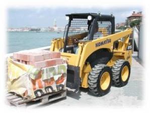 Челни товарачи Komatsu SK815-5