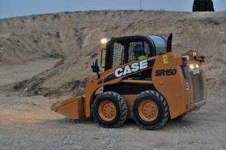 Челни товарачи Case SR 150