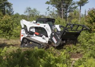 Челни товарачи Bobcat T870
