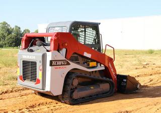 Челни товарачи Takeuchi TL 10 V2