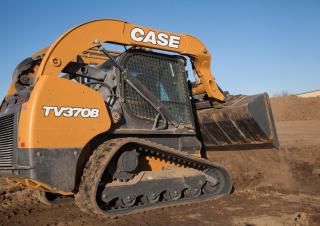 Челни товарачи Case TV370B