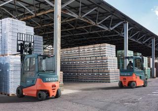 Челни вилични електрокари Toyota 9 FBH 30T 