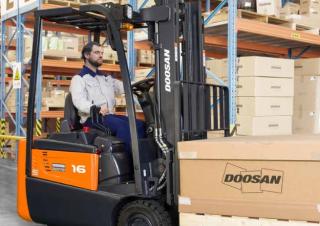Челни вилични електрокари Doosan B16R-7 