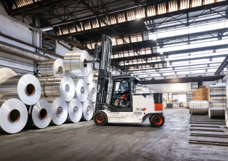 Челни вилични електрокари Bobcat B80NSC