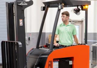 Челни вилични електрокари Linde E18S