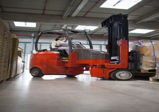 Челни вилични електрокари Manitou EMA II 17