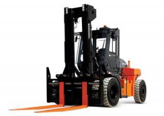 Челни вилични мотокари, дизелови Toyota 2THD240-24