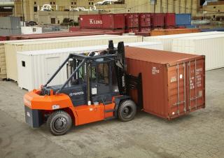 Челни вилични мотокари, дизелови Toyota THD3600S-36