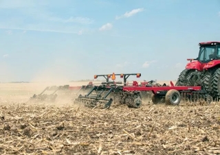Цинкова дискова брана Case IH True-Tandem 335 VT 31