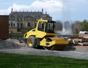 Валяци Еднобандажни валяци Bomag BW 177 DH-4