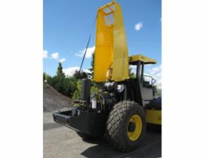 Валяци Еднобандажни валяци Bomag BW 211 PD-40