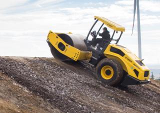 Валяци Еднобандажни валяци Bomag BW 212 DH-5