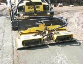 Валяци Еднобандажни валяци Bomag BW 213 DH-4/P